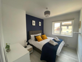 RELAXED AND COMFORTABLE HOUSE WITH NEW GARDEN